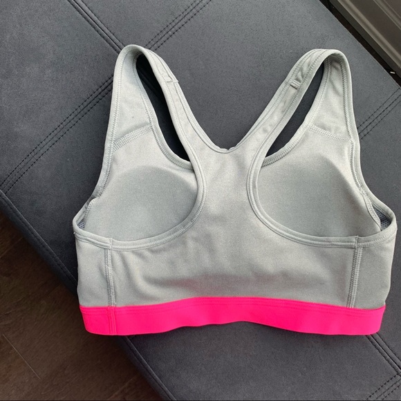 Nike Sports Bra - Picture 2 of 3